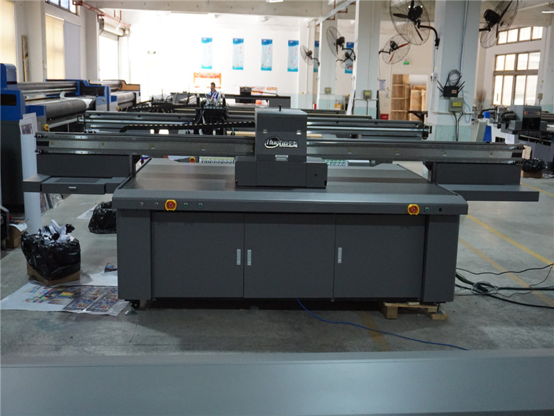 中衛(wèi)uv打印機(jī)(圖1) 中衛(wèi)uv打印機(jī)(圖1)